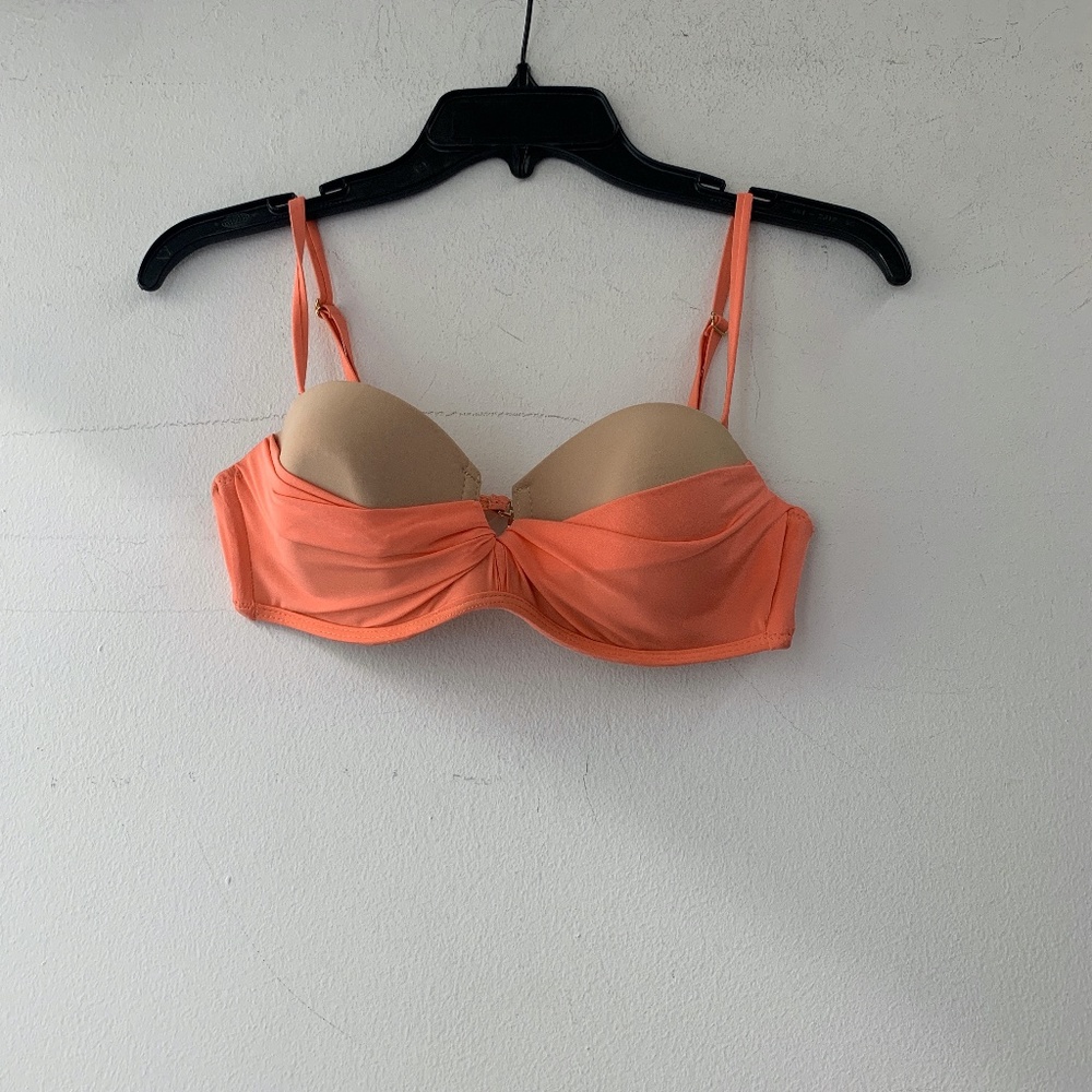 MOEVA LONDON BIKINI TOP